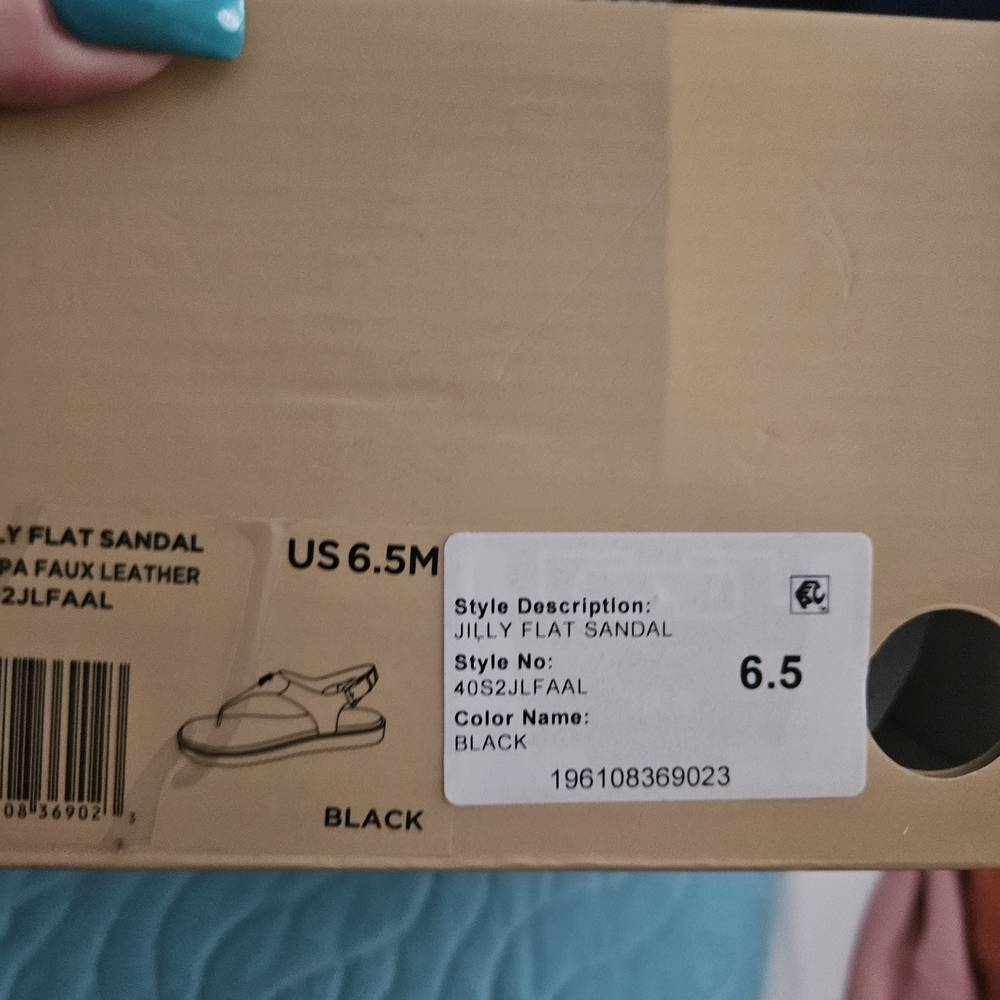 Black Flat Sandals